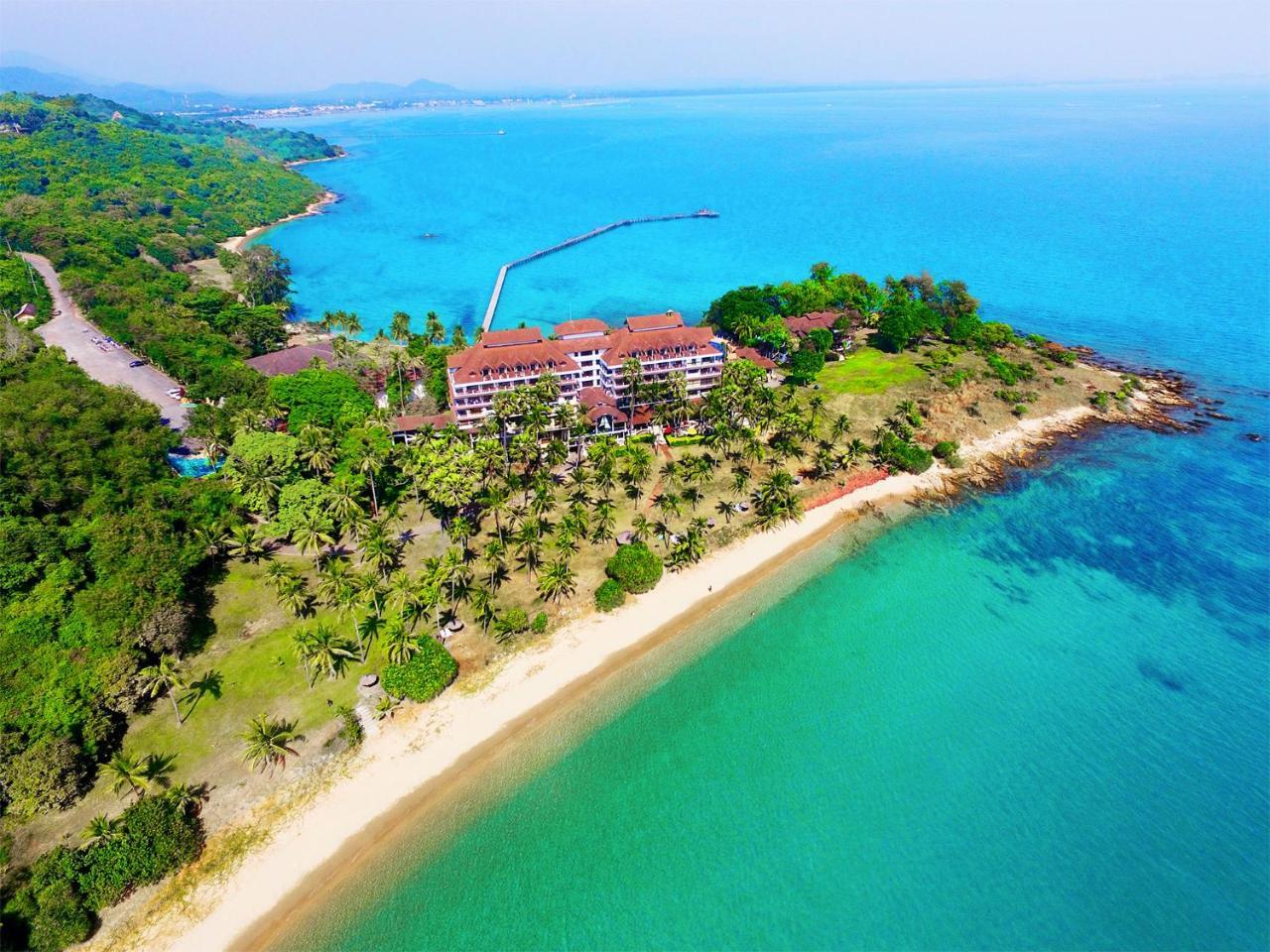 Rayong Resort Hotel Бан-Пе Экстерьер фото