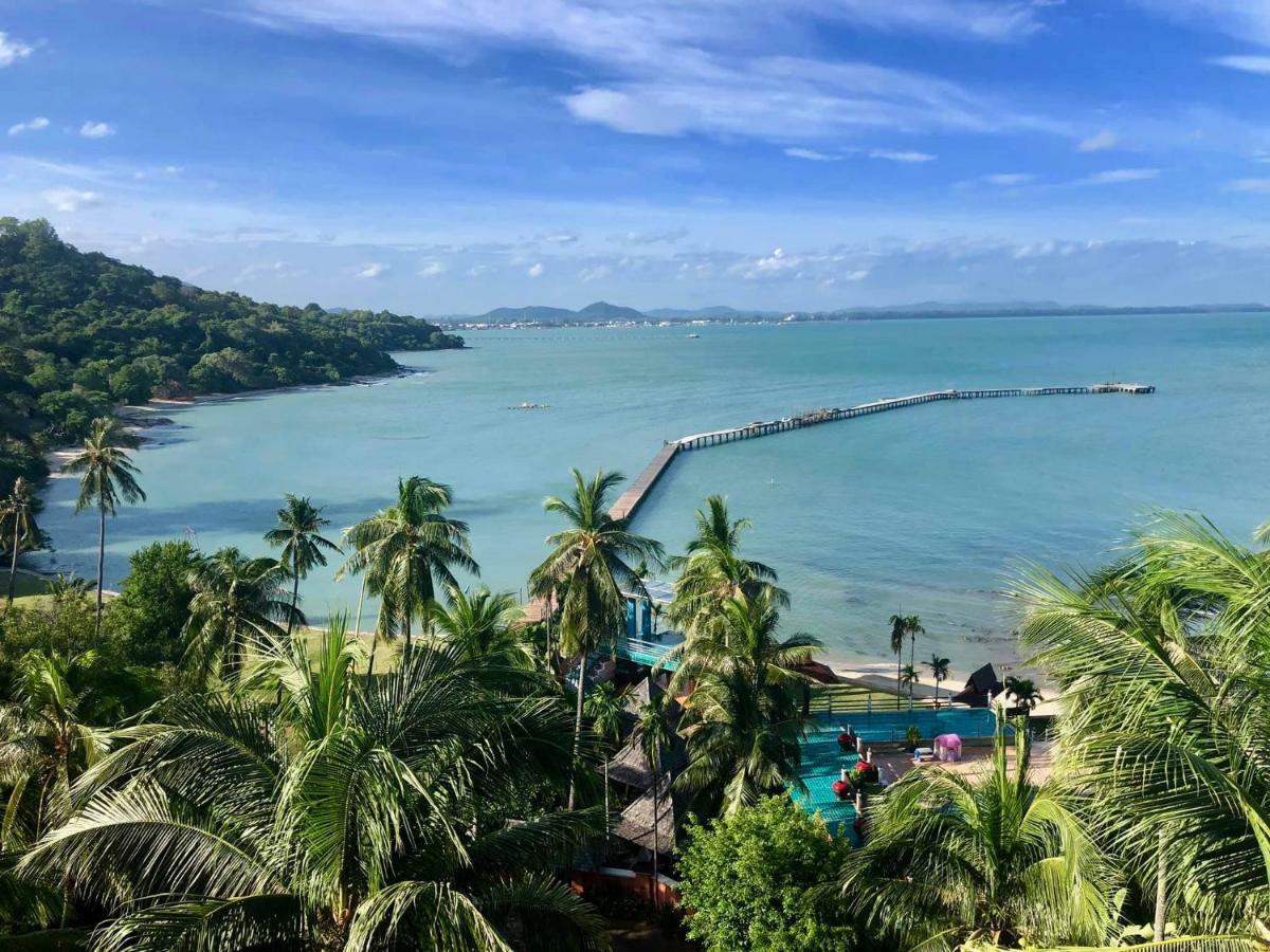 Rayong Resort Hotel Бан-Пе Экстерьер фото